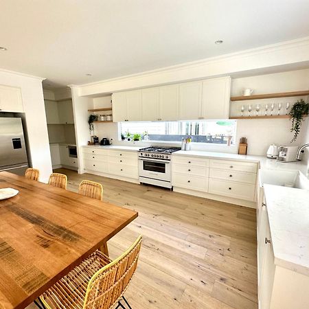 Unwind Guesthouse Byron Bay Eksteriør billede