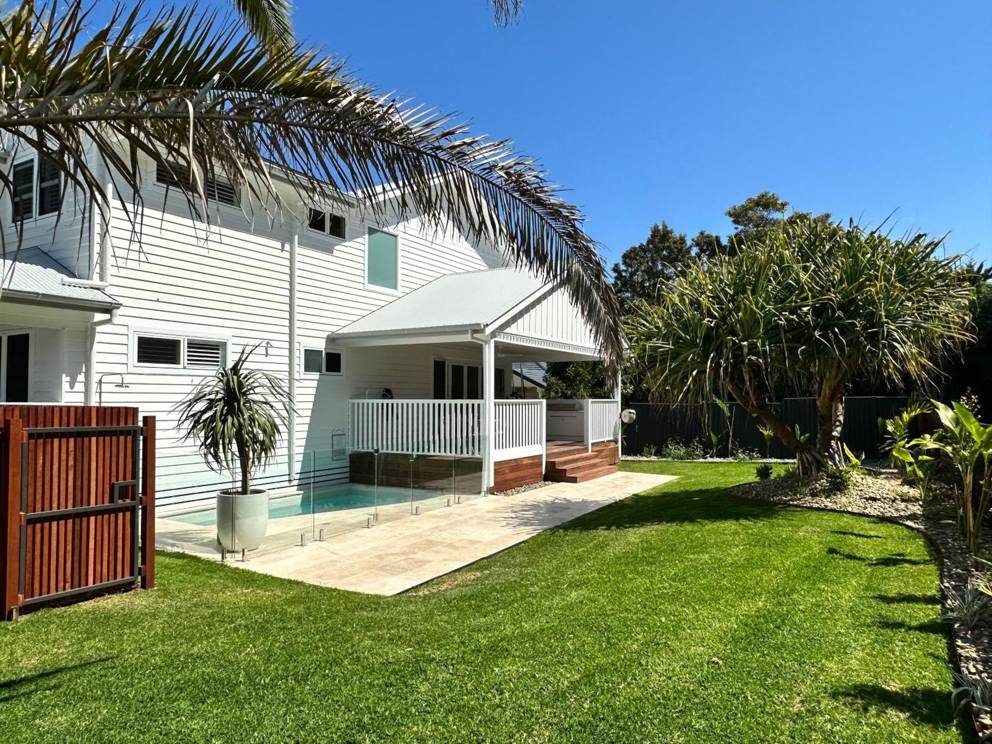 Unwind Guesthouse Byron Bay Eksteriør billede